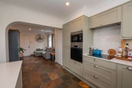 Pilgrims Way, Canterbury, Image 4