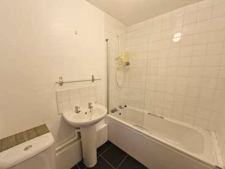 Rhodaus Close, Canterbury, Image 4