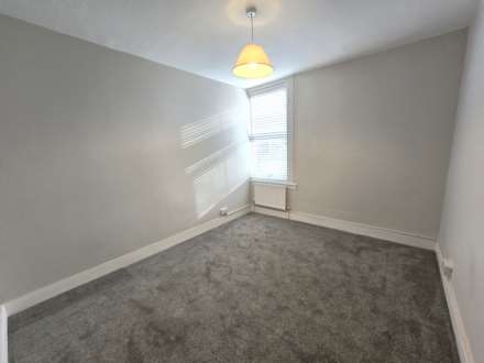 Martyrs Field Road, Canterbury, Image 7