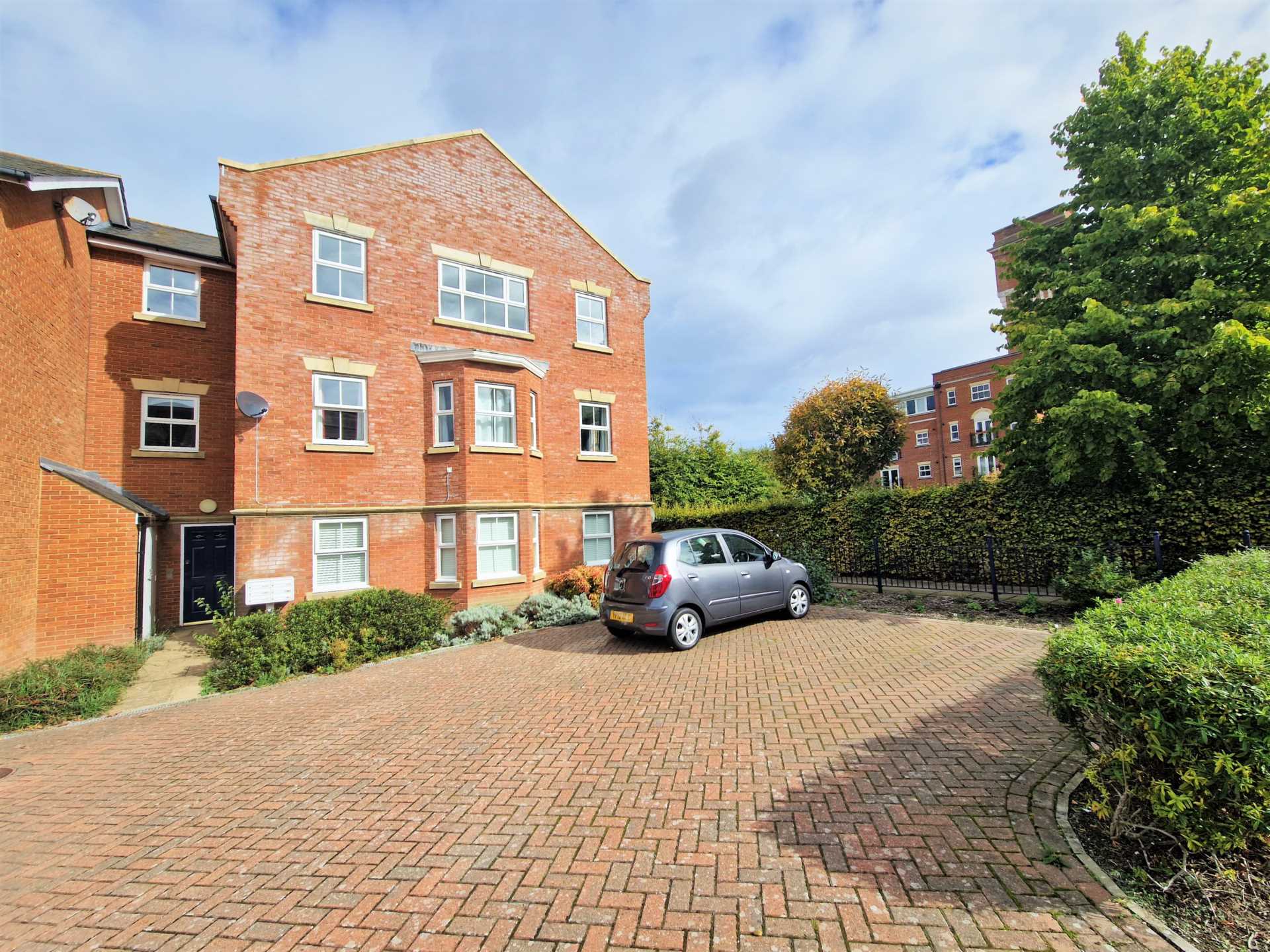 Gardeners Place, Canterbury, Image 1