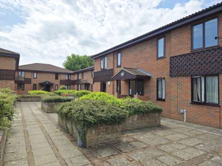 St Mildreds Place, Canterbury, Image 2