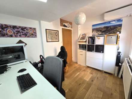 Bicknor Close, Canterbury, Image 2
