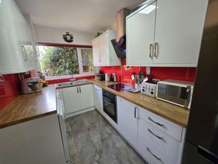 Bicknor Close, Canterbury, Image 8