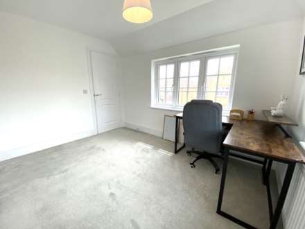 Lakehill Road, Canterbury, Image 18