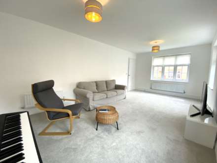 Lakehill Road, Canterbury, Image 7