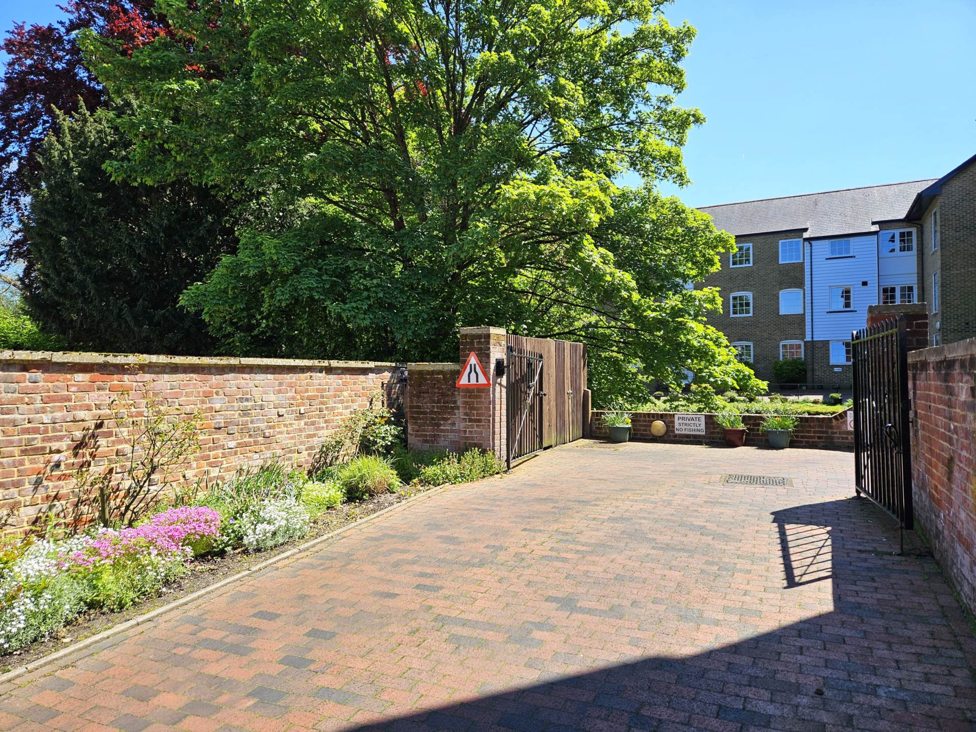 Deans Mill Court, Canterbury, Image 9