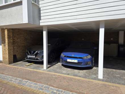 Invicta Close, Canterbury, Image 15