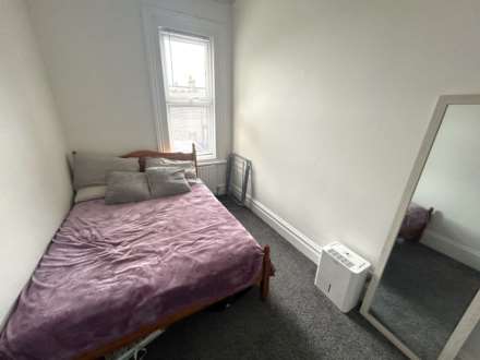 Queens Gardens, Herne Bay, Image 10