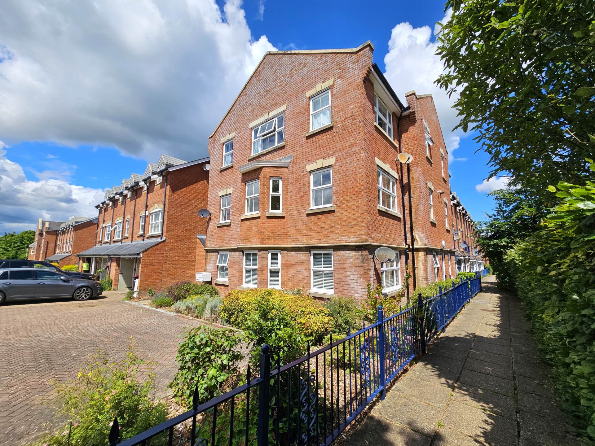 Gardeners Place, Chartham, Image 3