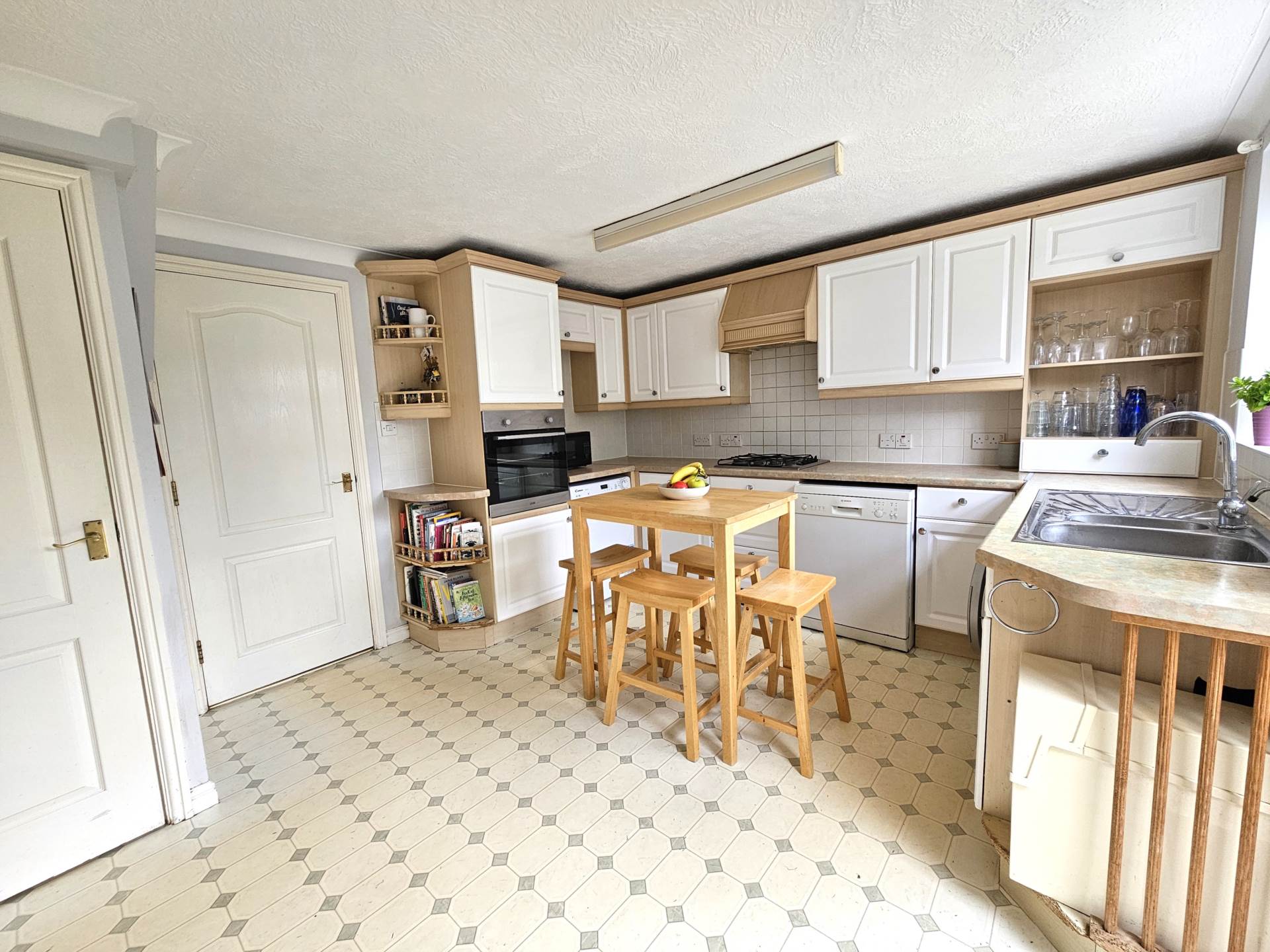 Aspen Road, Chartham, Image 6