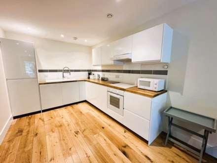 St. Stephens Road, Canterbury, Image 3