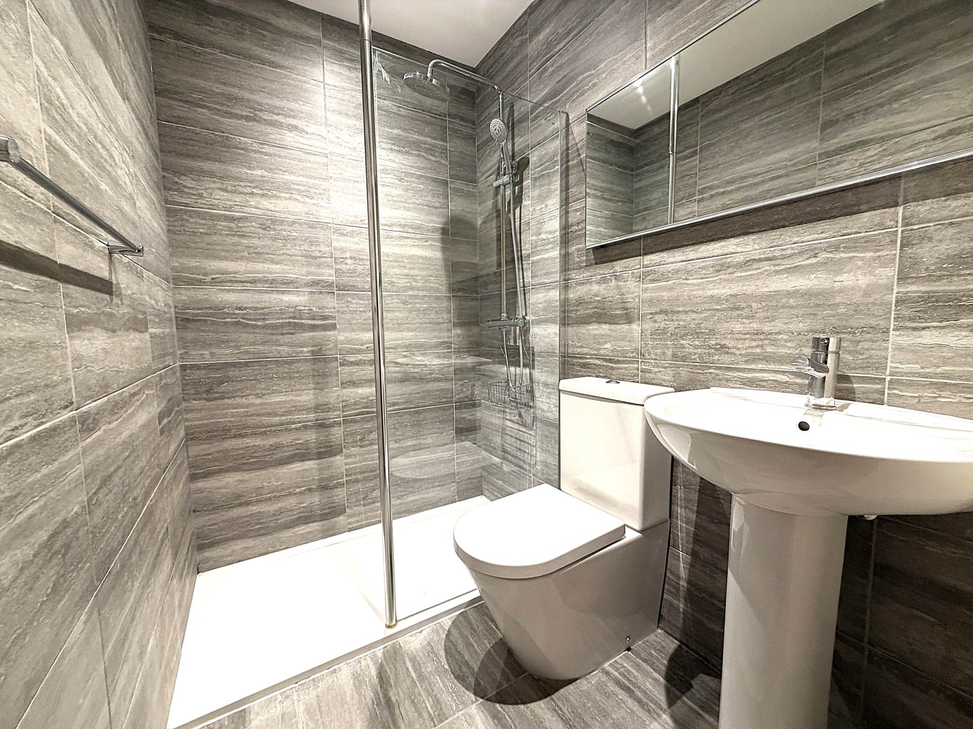 St. Stephens Road, Canterbury, Image 6