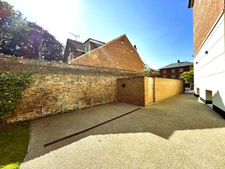 St. Stephens Road, Canterbury, Image 12