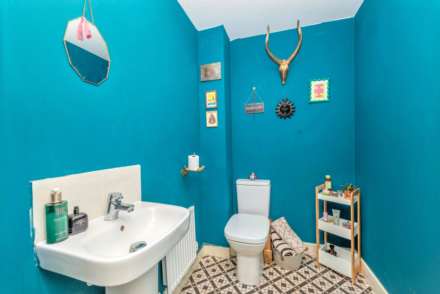 Sutherland Close, Canterbury, Image 6