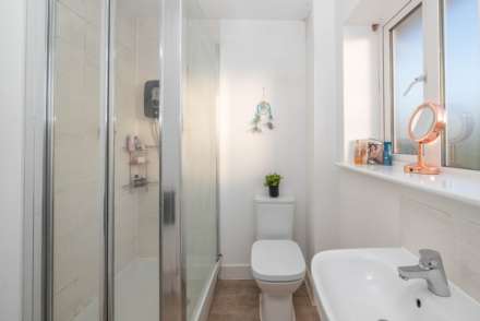 Sutherland Close, Canterbury, Image 8