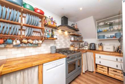Pomfret Road, Chartham, Image 5