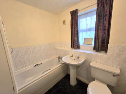 Ealham Close, Canterbury, Image 14