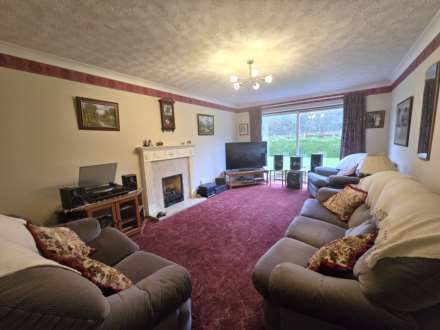 Ealham Close, Canterbury, Image 5
