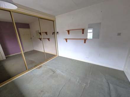 Hillside Avenue, Canterbury, Image 11