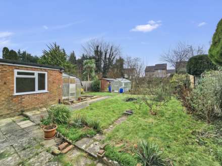 Hillside Avenue, Canterbury, Image 12