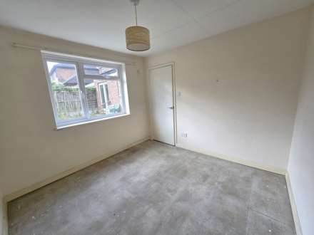 Hillside Avenue, Canterbury, Image 14