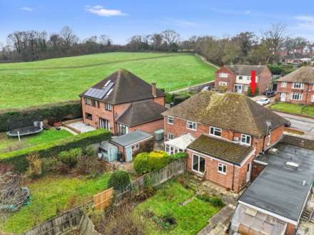 Hillside Avenue, Canterbury, Image 3