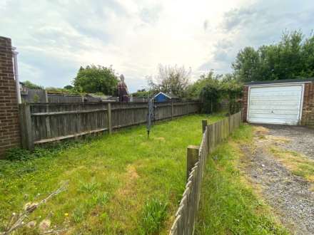 Pound Lane, Kingsnorth, Image 7