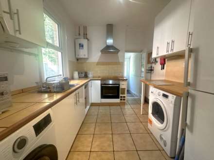 Beaconsfield Road, Canterbury, Image 4