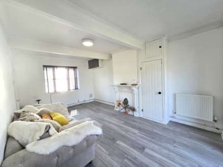 Windsor Road, Canterbury, Image 4