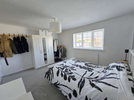 Headcorn Drive, Canterbury, Image 10