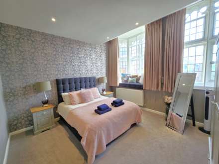 High Street, Canterbury, Image 1