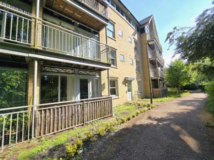 Bingley Court, Canterbury, Image 11