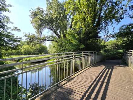 Bingley Court, Canterbury, Image 12