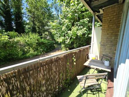Bingley Court, Canterbury, Image 2
