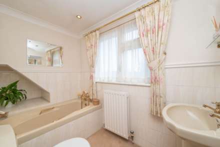 Ashford Road, Canterbury, Image 13