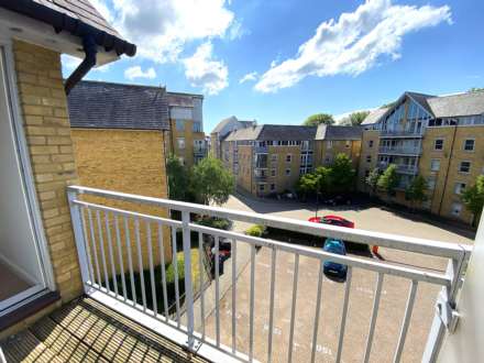 Bingley Court, Canterbury, Image 12