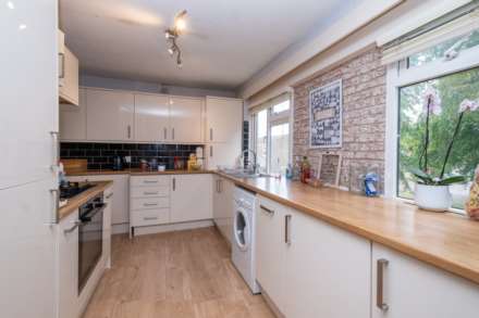 Wemyss Court, Canterbury, Image 1