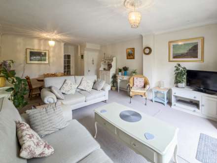 Roper Road, Canterbury, Image 3