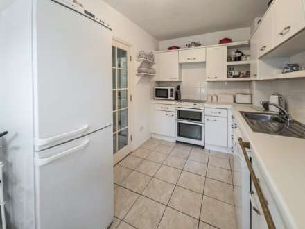 Roper Road, Canterbury, Image 6