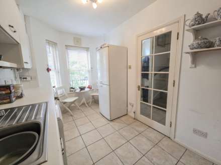 Roper Road, Canterbury, Image 7