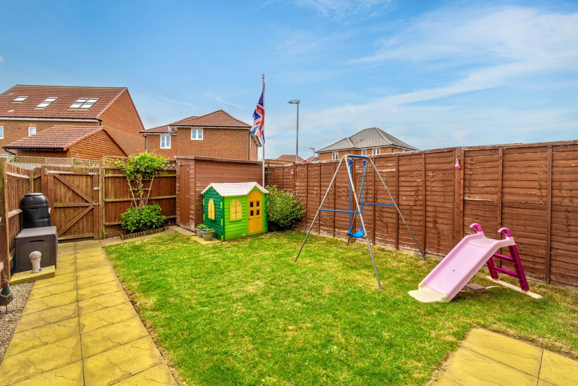 Dorman Avenue North, Aylesham, Image 12