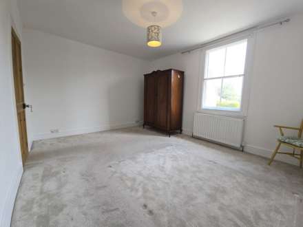 Gordon Road, Canterbury, Image 13