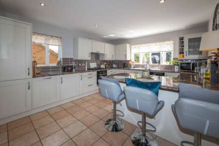 Little Copse Close, Chartham, Image 4