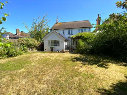 Cromwell Road, Canterbury, Image 24