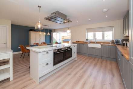 Bluebell Avenue, Littlebourne, Image 8