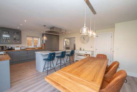 Bluebell Avenue, Littlebourne, Image 9