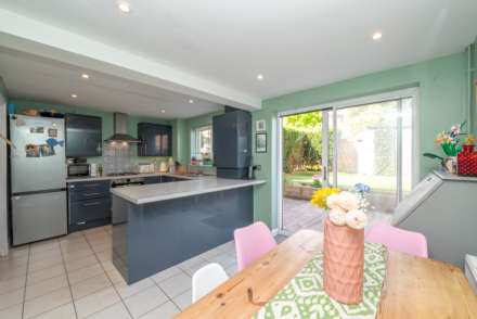 Heath Close, Sturry, Image 3