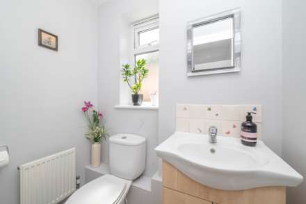 Hales Drive, Canterbury, Image 11
