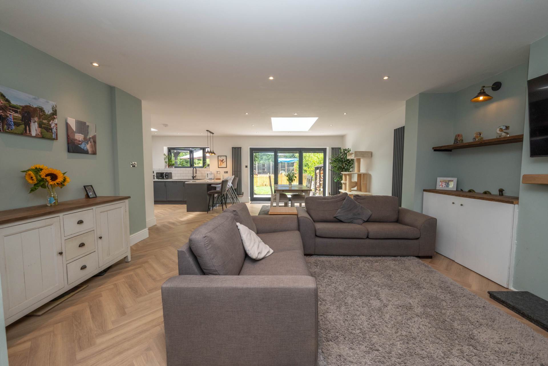 Orchard Close, Canterbury, Image 4