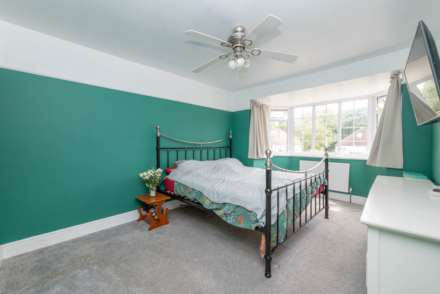 Orchard Close, Canterbury, Image 15